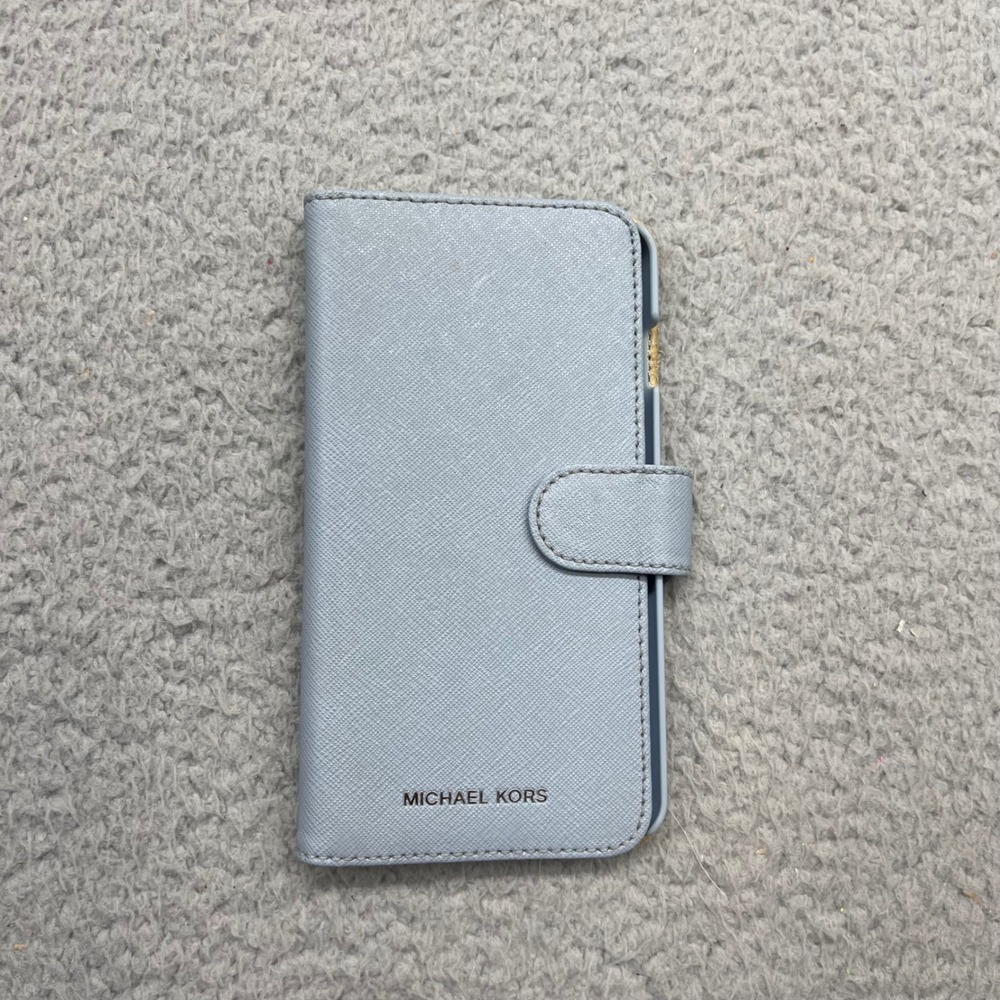 Michael Kors iPhone 7 Plus 8 Plus Light Blue Saffiano Leather Folio Wallet Case
